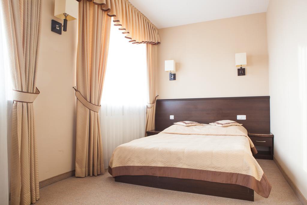 Hotel Przedwiosnie Maslow  Bagian luar foto