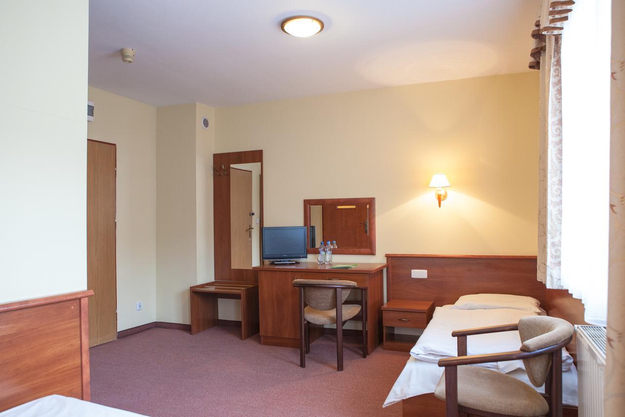 Hotel Przedwiosnie Maslow  Bagian luar foto